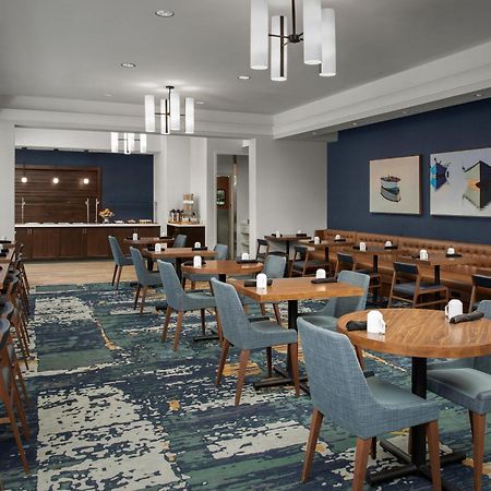 Hilton Garden Inn Portsmouth Downtown Екстер'єр фото