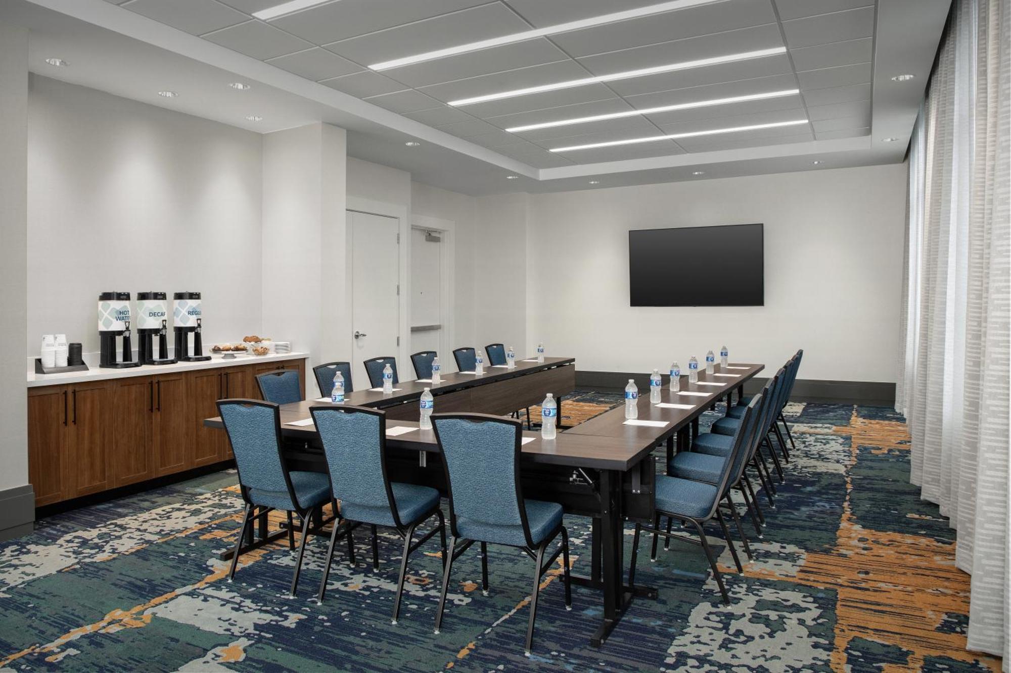 Hilton Garden Inn Portsmouth Downtown Екстер'єр фото