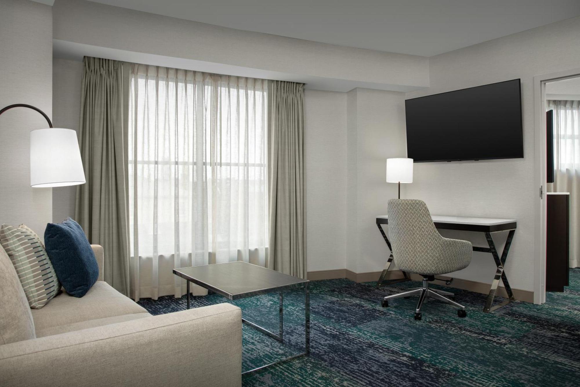 Hilton Garden Inn Portsmouth Downtown Номер фото