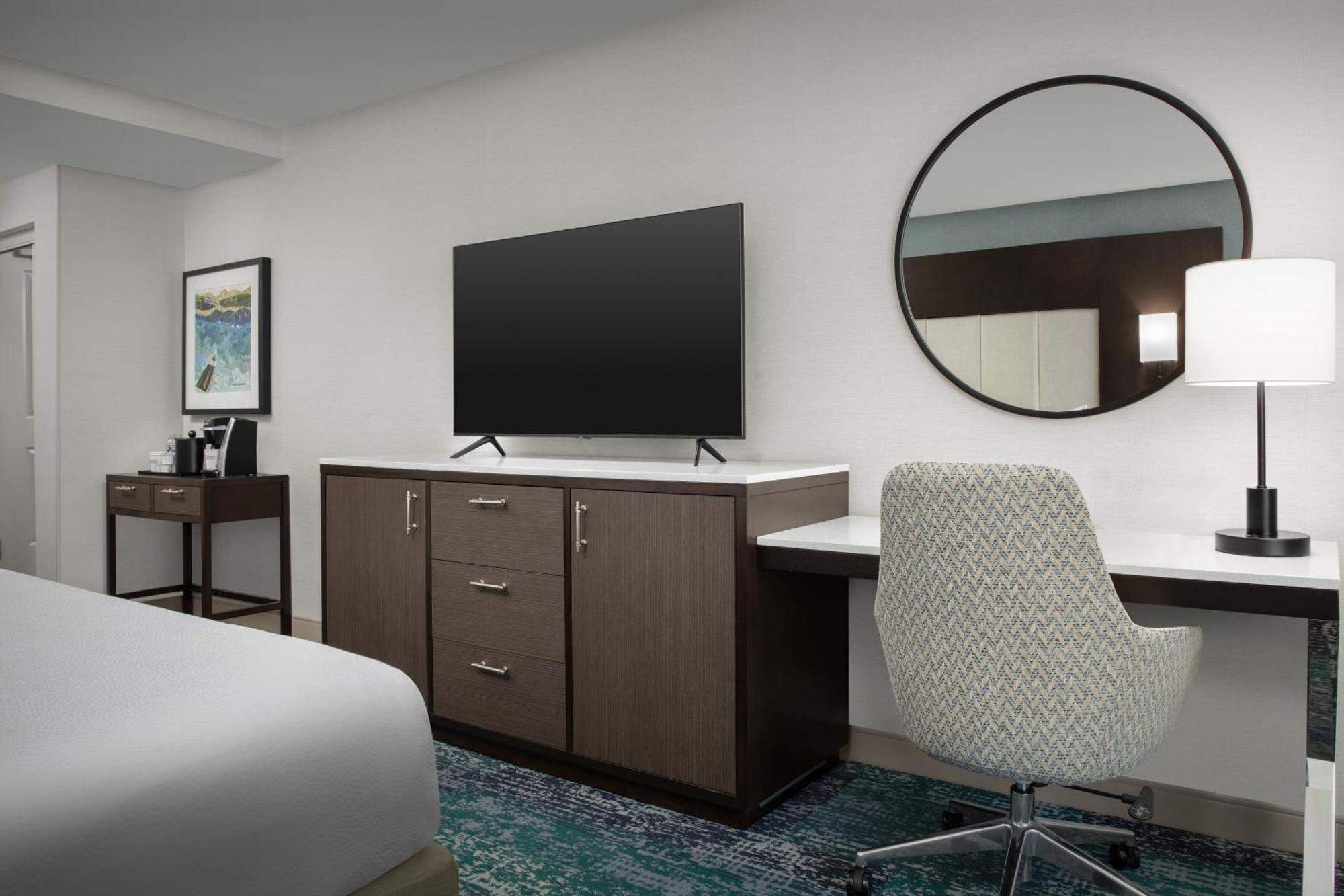 Hilton Garden Inn Portsmouth Downtown Номер фото